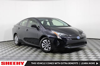 2018 Toyota Prius Two JTDKBRFU1J3065277 2018 Toyota Prius Two