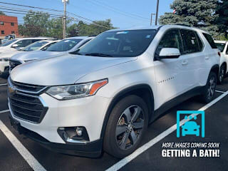 2018 Chevrolet Traverse LT Leather 1GNEVHKW7JJ119934 2018 Chevrolet Traverse LT Leather