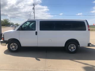 2014 Chevrolet Express Passenger 1GAWGRFG0E1134418 2014 Chevrolet Express Passenger