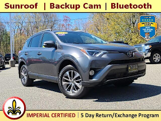 2017 Toyota RAV4 Hybrid XLE JTMRJREV0HD144018 2017 Toyota RAV4 Hybrid XLE
