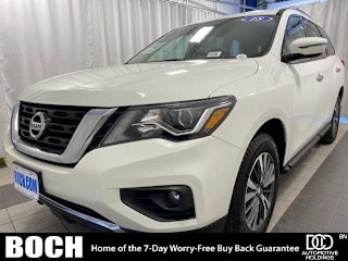 2018 Nissan Pathfinder 5N1DR2MMXJC609995 2018 Nissan Pathfinder