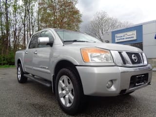 2011 Nissan Titan SV 1N6AA0EC3BN321988 2011 Nissan Titan SV