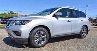 2018 Nissan Pathfinder SL 5N1DR2MN7JC645653 2018 Nissan Pathfinder SL