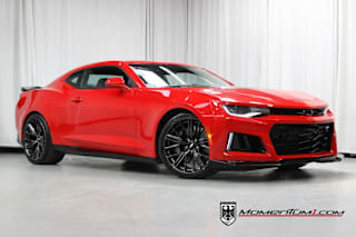 2018 Chevrolet Camaro 1G1FK1R62J0122435 2018 Chevrolet Camaro