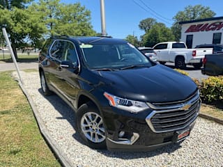 2020 Chevrolet Traverse LT Cloth 1GNERGKW5LJ150620 2020 Chevrolet Traverse LT Cloth