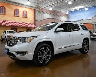 2019 GMC Acadia Denali 1GKKNXLS0KZ195309 2019 GMC Acadia Denali