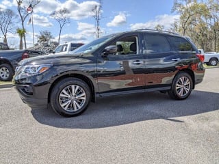 2019 Nissan Pathfinder S 5N1DR2MM7KC603590 2019 Nissan Pathfinder S