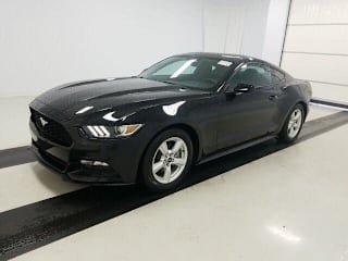 2017 Ford Mustang V6 1FA6P8AMXH5335650 2017 Ford Mustang V6