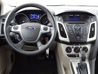 2014 Ford Focus SE 1FADP3F23EL218999 2014 Ford Focus SE