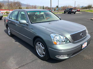 2002 Lexus LS 430 Base JTHBN30F920069481 2002 Lexus LS 430 Base