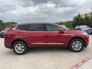 2018 Buick Enclave Premium 5GAEVBKW2JJ249224 2018 Buick Enclave Premium