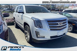 2017 Cadillac Escalade 1GYS4DKJ1HR122247 2017 Cadillac Escalade