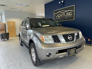 2006 Nissan Pathfinder SE 5N1AR18W96C621815 2006 Nissan Pathfinder SE