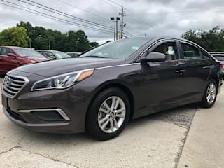 2017 Hyundai Sonata SE 5NPE24AF6HH589399 2017 Hyundai Sonata SE