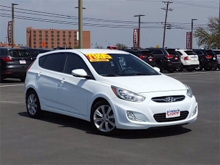 2013 Hyundai Accent KMHCU5AE4DU077182 2013 Hyundai Accent