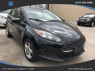 2017 Ford Fiesta 3FADP4EJ4HM119755 2017 Ford Fiesta