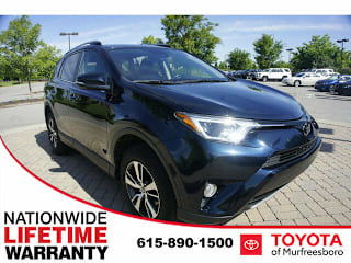 2017 Toyota RAV4 XLE JTMRFREV3HD213043 2017 Toyota RAV4 XLE