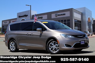 2017 Chrysler Pacifica Limited 2C4RC1GG9HR593530 2017 Chrysler Pacifica Limited