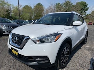2018 Nissan Kicks 3N1CP5CU5JL546529 2018 Nissan Kicks