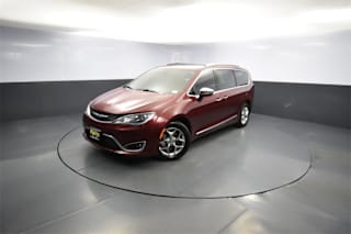 2018 Chrysler Pacifica Limited 2C4RC1GG4JR171641 2018 Chrysler Pacifica Limited