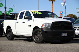 2018 Ram Pickup 1500 1C6RR6FG8JS350686 2018 Ram Pickup 1500