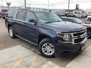 2017 Chevrolet Suburban LS 1500 1GNSKGKC4HR396354 2017 Chevrolet Suburban LS 1500