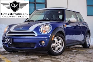 2009 MINI Cooper Base WMWMF33549TW72533 2009 MINI Cooper Base