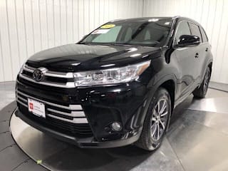 2018 Toyota Highlander XLE 5TDJZRFH9JS529845 2018 Toyota Highlander XLE