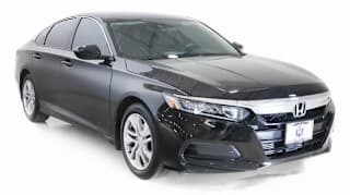 2019 Honda Accord LX 1HGCV1F15KA049682 2019 Honda Accord LX