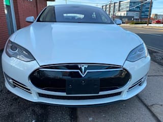 2014 Tesla Model S P85 5YJSA1H11EFP29142 2014 Tesla Model S P85