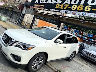 2017 Nissan Pathfinder SL 5N1DR2MM0HC606064 2017 Nissan Pathfinder SL