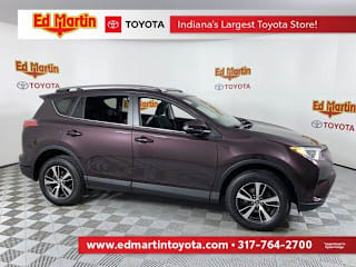 2018 Toyota RAV4 XLE 2T3RFREV7JW699980 2018 Toyota RAV4 XLE