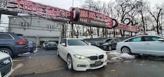 2017 BMW 3 Series 330i xDrive WBA8D9G51HNT90860 2017 BMW 3 Series 330i xDrive