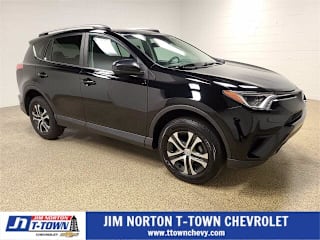2017 Toyota RAV4 LE 2T3ZFREV0HW316746 2017 Toyota RAV4 LE
