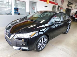 2020 Nissan Versa SR 3N1CN8FV2LL833471 2020 Nissan Versa SR