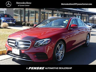 2018 Mercedes-Benz E-Class E 300 4MATIC WDDZF4KB1JA381192 2018 Mercedes-Benz E-Class E 300 4MATIC