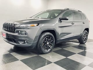 2016 Jeep Cherokee Latitude 1C4PJMCB5GW245870 2016 Jeep Cherokee Latitude