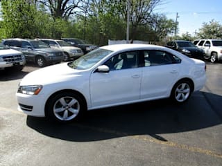 2014 Volkswagen Passat 1.8T S PZEV 1VWAT7A37EC039832 2014 Volkswagen Passat 1.8T S PZEV