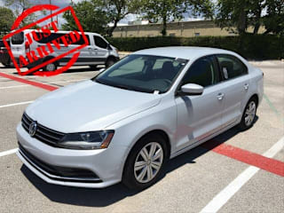 2017 Volkswagen Jetta 1.4T S 3VW2B7AJ5HM325106 2017 Volkswagen Jetta 1.4T S