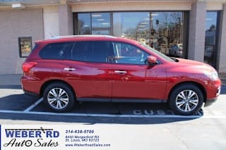 2017 Nissan Pathfinder SL 5N1DR2MN3HC625832 2017 Nissan Pathfinder SL