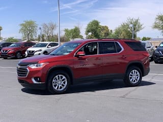 2019 Chevrolet Traverse LT Cloth 1GNERGKW3KJ182531 2019 Chevrolet Traverse LT Cloth