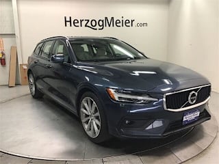 2020 Volvo V60 T5 Momentum YV1102EK9L2399648 2020 Volvo V60 T5 Momentum