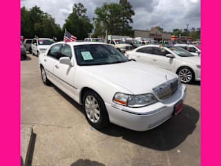 2007 Lincoln Town Car 1LNHM82V87Y607253 2007 Lincoln Town Car
