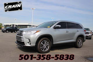2019 Toyota Highlander SE 5TDKZRFH2KS555838 2019 Toyota Highlander SE