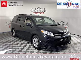 2018 Toyota Sienna LE 8-Passenger 5TDKZ3DC1JS919024 2018 Toyota Sienna LE 8-Passenger