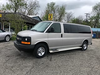 2009 Chevrolet Express Passenger LS 3500 1GAHG39K191149621 2009 Chevrolet Express Passenger LS 3500