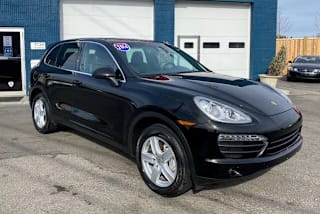2014 Porsche Cayenne S WP1AB2A22ELA56147 2014 Porsche Cayenne S