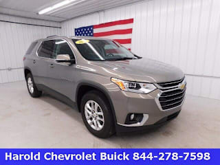 2018 Chevrolet Traverse LT Cloth 1GNERGKW3JJ276021 2018 Chevrolet Traverse LT Cloth
