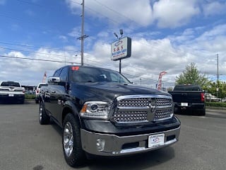 2017 Ram Pickup 1500 Laramie 1C6RR7NT9HS762730 2017 Ram Pickup 1500 Laramie