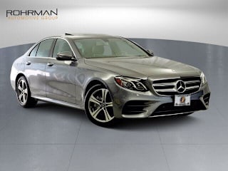 2018 Mercedes-Benz E-Class E 300 4MATIC WDDZF4KB6JA332120 2018 Mercedes-Benz E-Class E 300 4MATIC